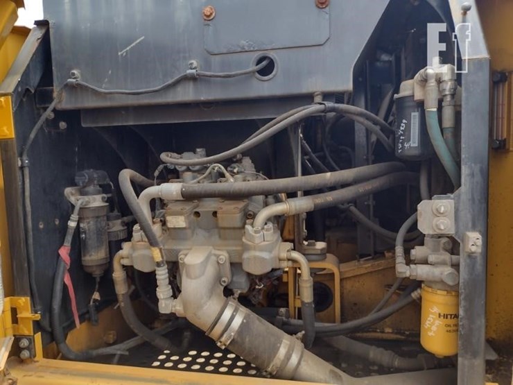 deere-210g-lc-image-42