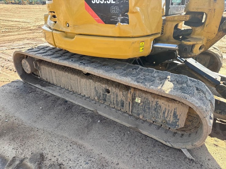 2017-caterpillar-305.5e2-cr-image-13