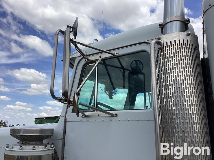 1989-peterbilt-379-image-18