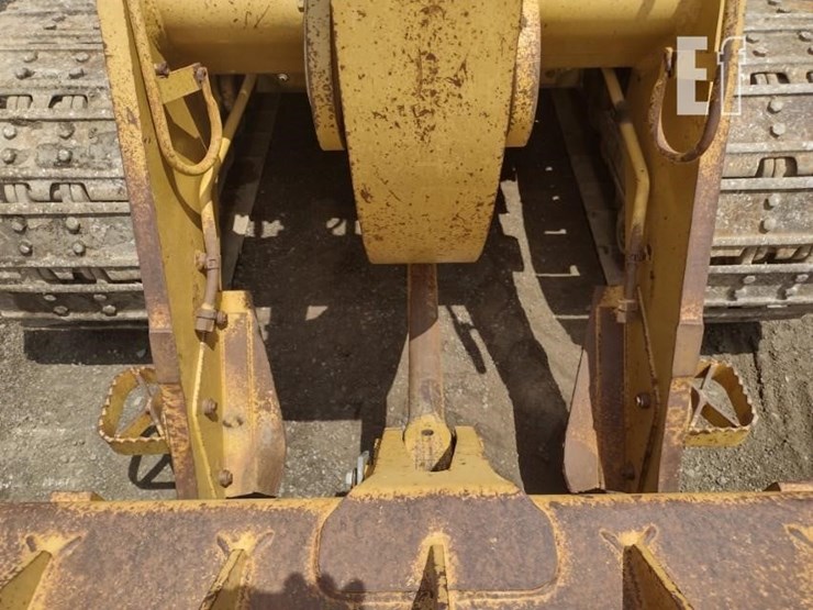 2006-caterpillar-953c-image-17