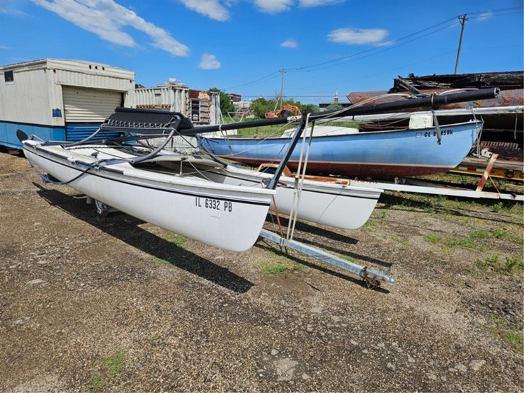 #2535-•-hobile-18'-catamaran-boat-&-trailer-image-5
