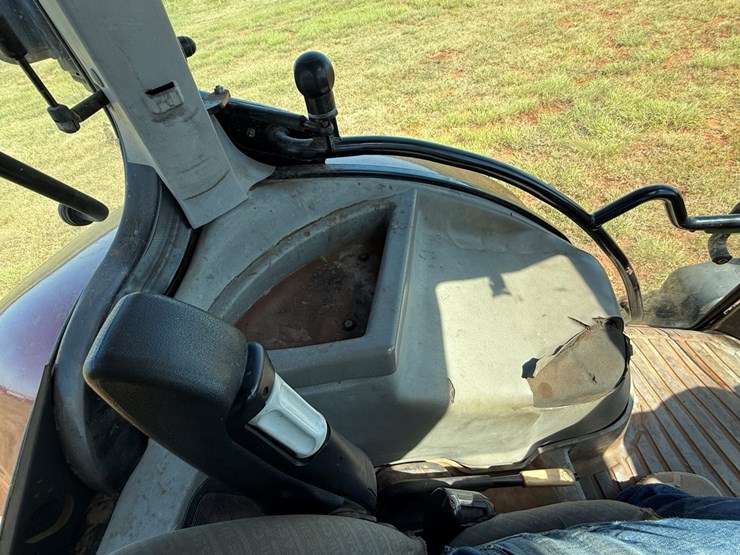 case-ih-mxu115-image-28