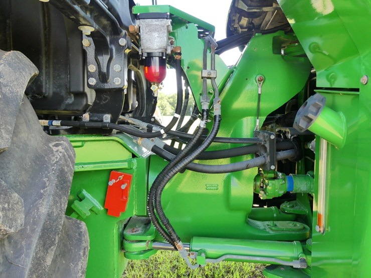 2019-john-deere-9370r-image-11