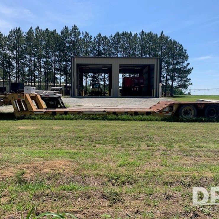 2002 Holden Industries Lowboy Trailer (NP6071)