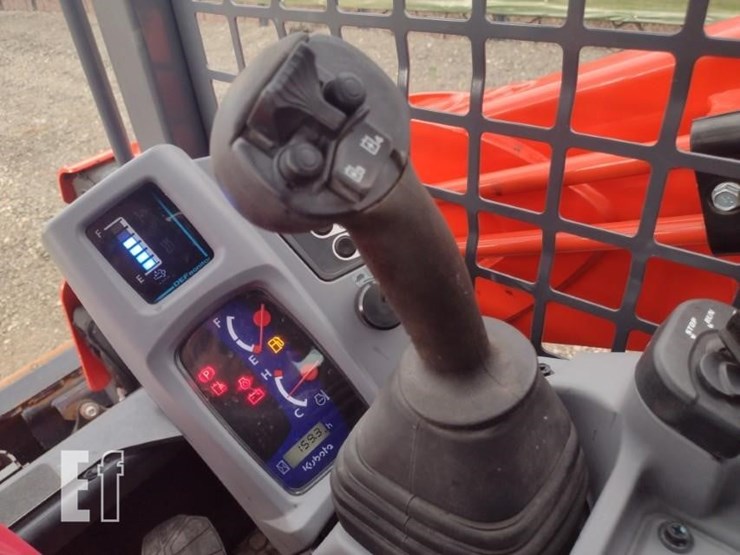 2024-kubota-svl97-2-image-8