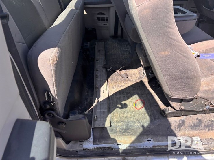 2009-ford-f350-xl-image-24