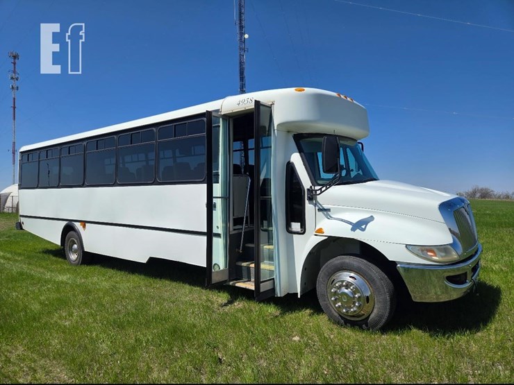 2008-international-bus-1049-image-6