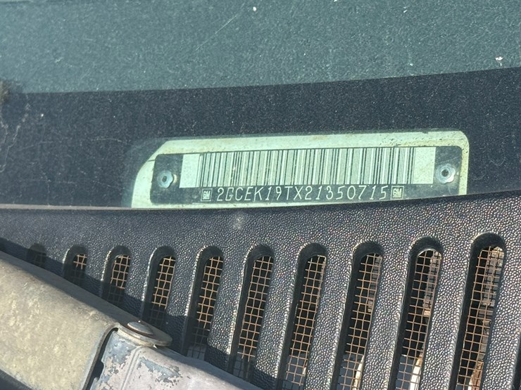 2002-chevrolet-1500-image-35