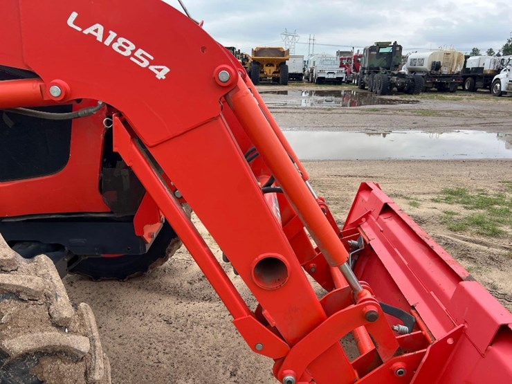 2018-kubota-la1854-image-24