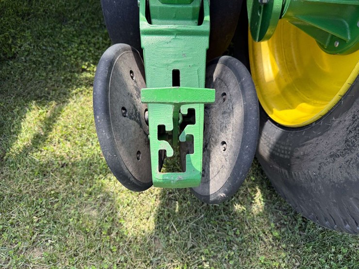 2014-john-deere-1770nt-image-21