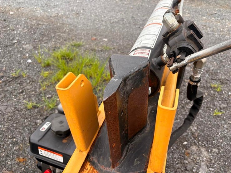 county-line-log-splitter-image-8