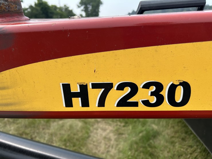 2012-new-holland-h7230-image-15