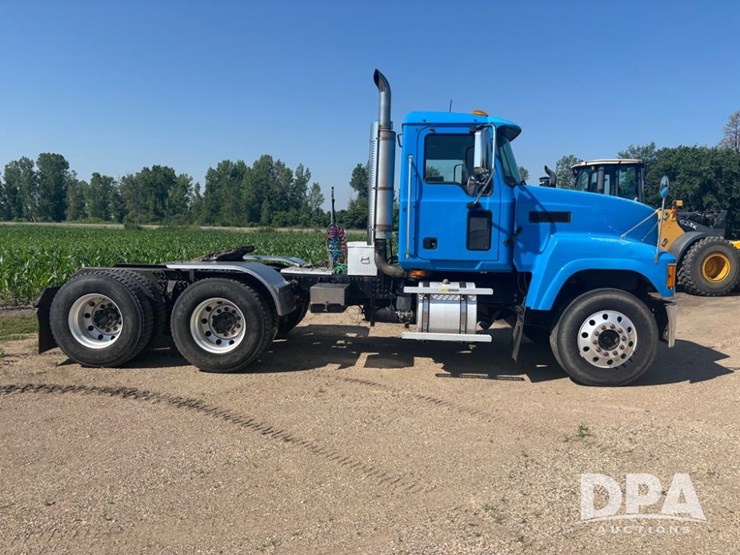 2006-mack-chn613-image-4
