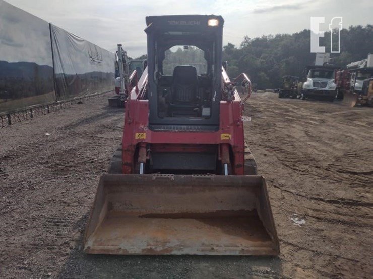 takeuchi-tl12-image-2