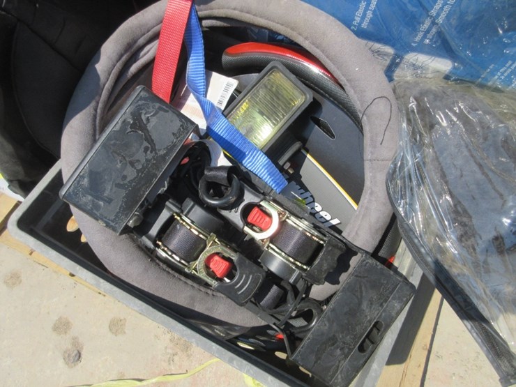 lot-of-misc-automotive-items,-image-6
