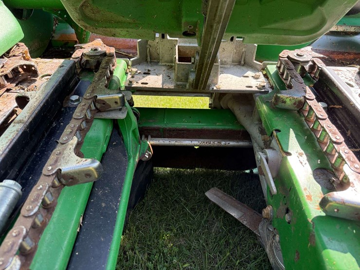 2021-john-deere-c12r-image-33