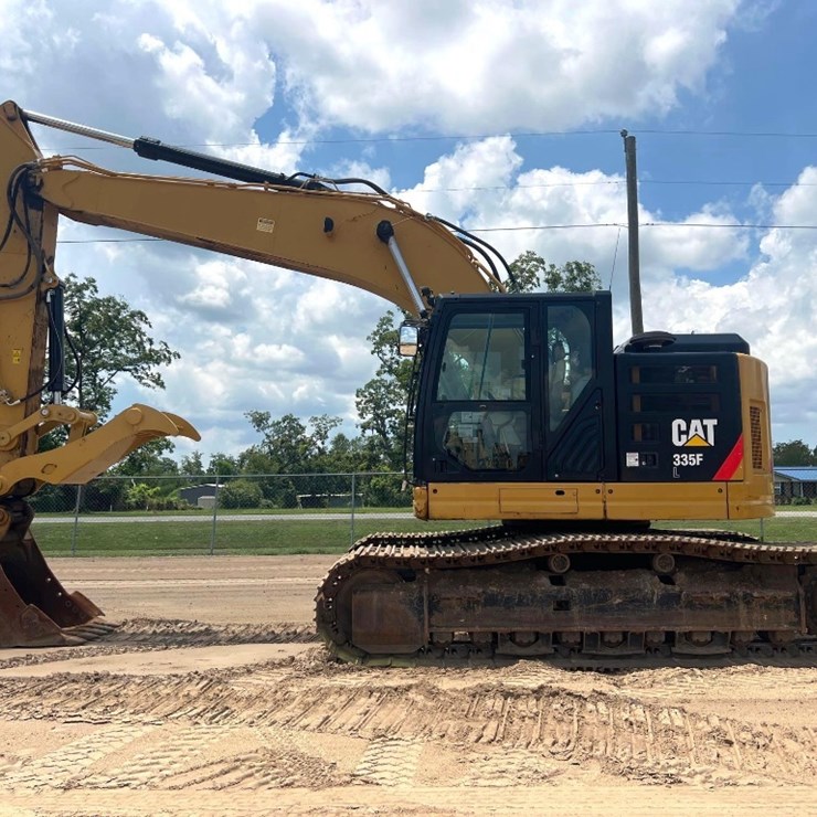 2016 CATERPILLAR 335FL