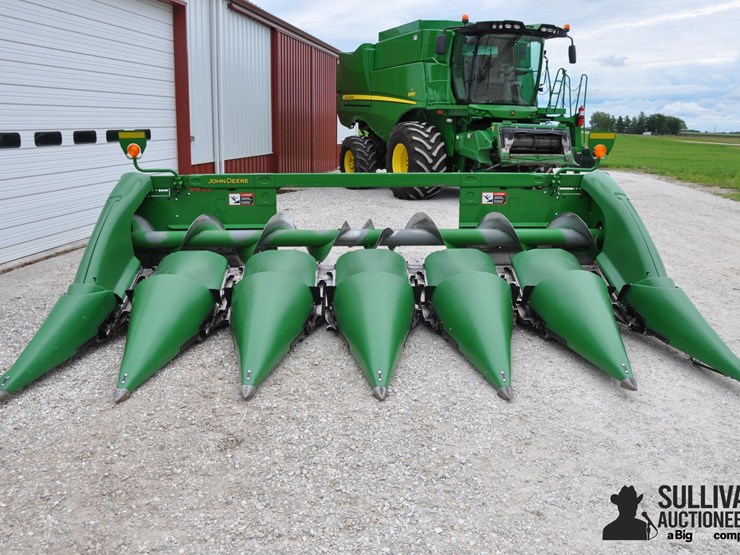 2019-john-deere-706c-image-2