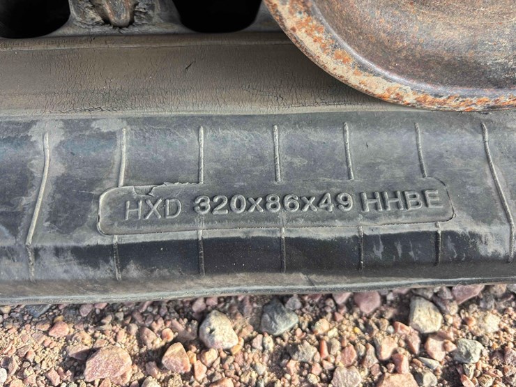 2005-bobcat-t190-image-31