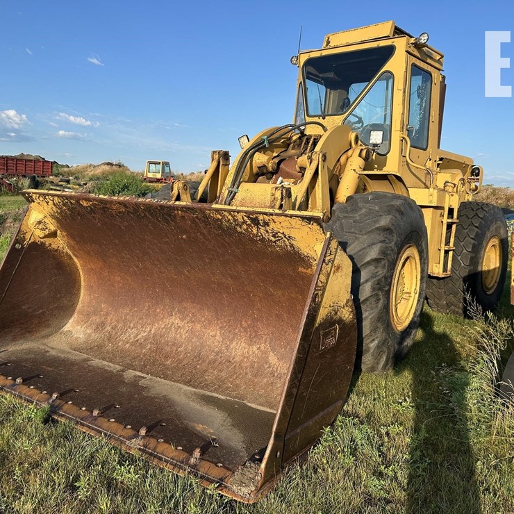 CATERPILLAR 966
