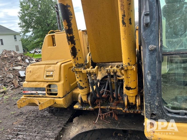 2005-caterpillar-312b-image-22