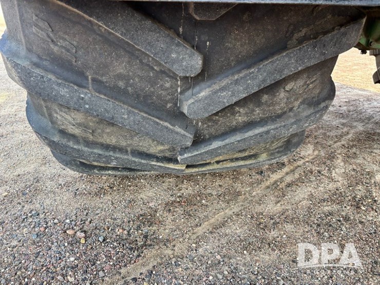 2019-john-deere-f4365-image-66
