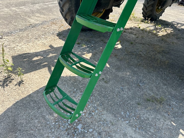 2018-john-deere-r4038-image-39