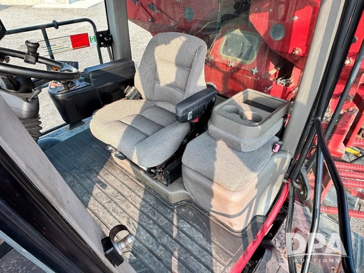 case-ih-titan-4530-image-78