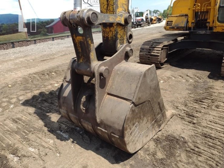1992-deere-490e-image-18