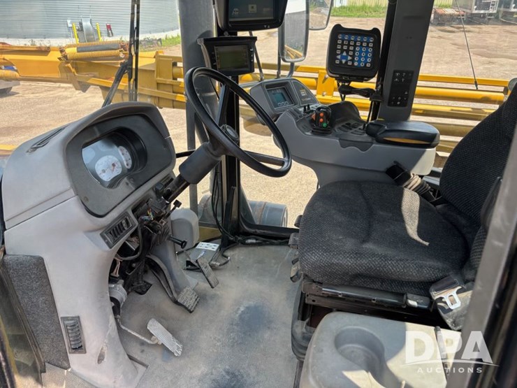 2006-john-deere-8-image-58