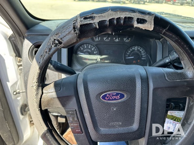 2011-ford-f150-xl-image-26