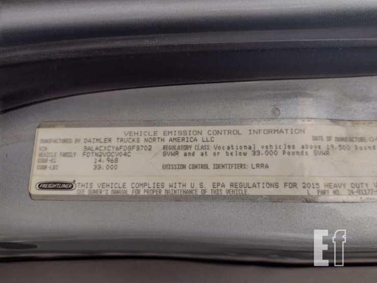 2015-freightliner-business-class-m2-106-image-5