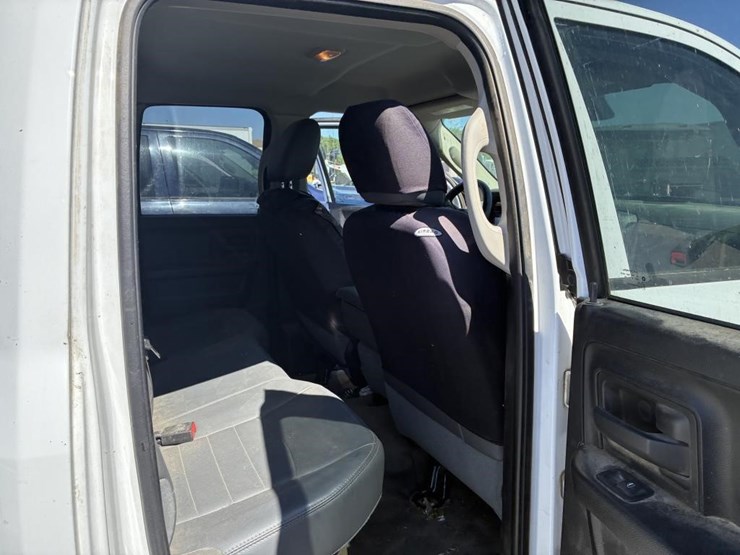 2016-dodge-ram-1500-image-10
