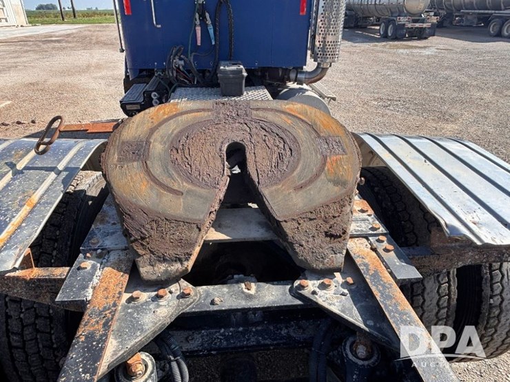 2000-kenworth-t800-image-37