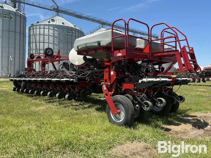 2013-case-ih-1250-image-7
