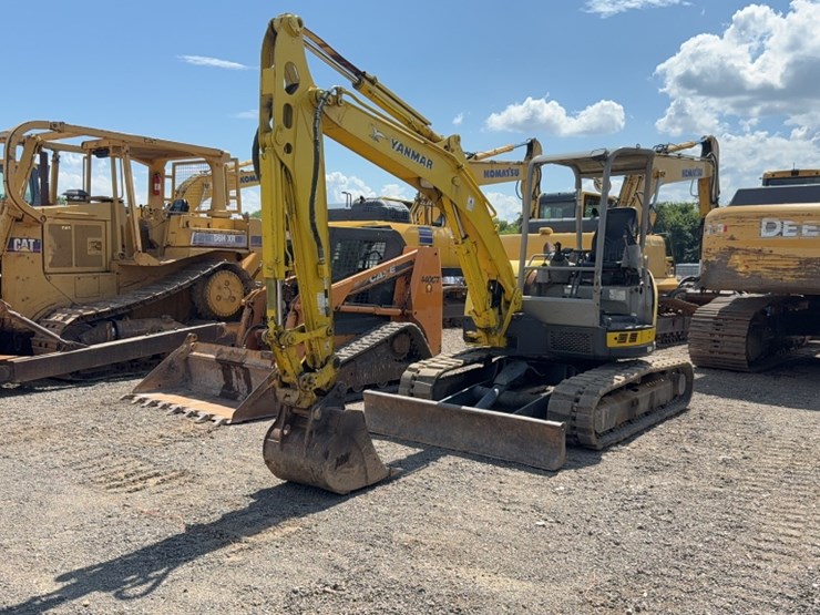 yanmar-vio55-image-1