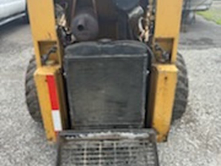 john-deere-24-image-4