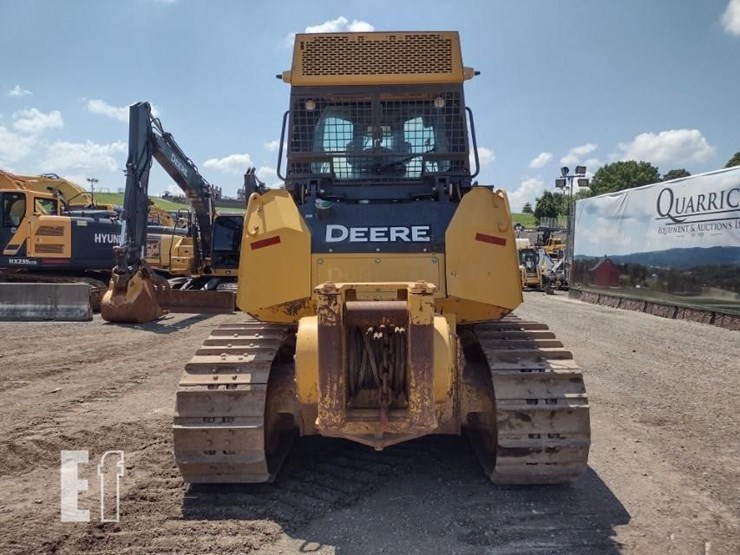 2019-deere-750k-lgp-image-4