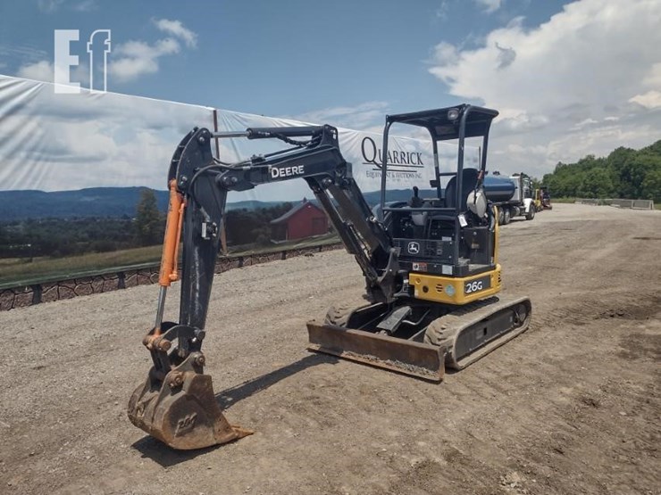2020-deere-26g-image-46