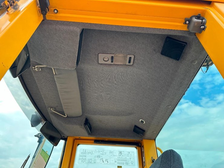 2006-volvo-l90e-image-45
