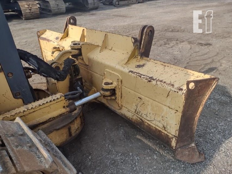 deere-550h-lt-image-15