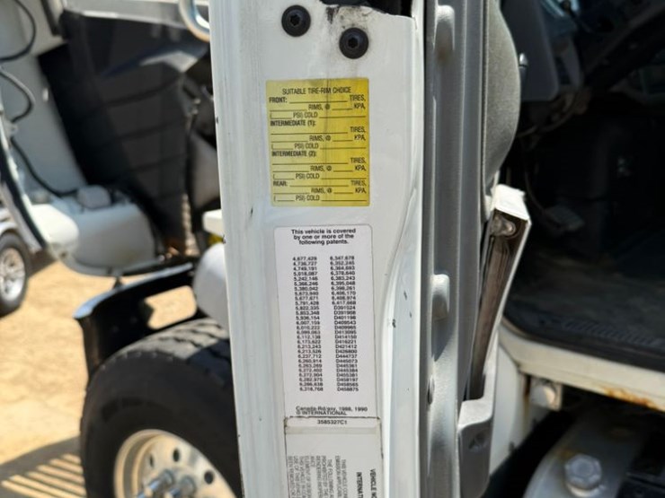 2007-international-7500-propane-truck-(cg363)-image-30