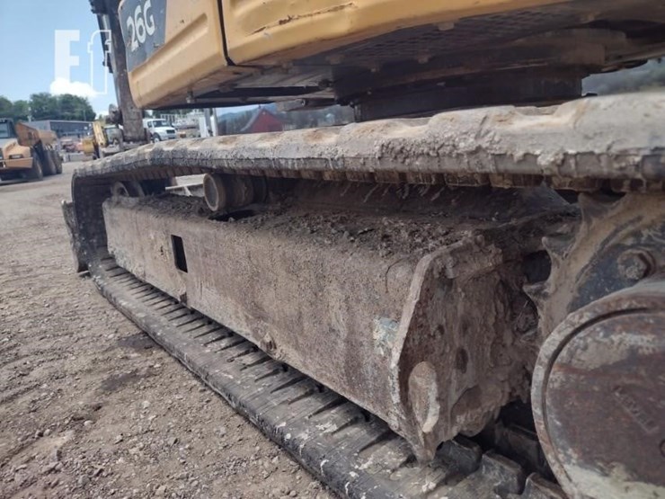 2022-deere-26g-image-29
