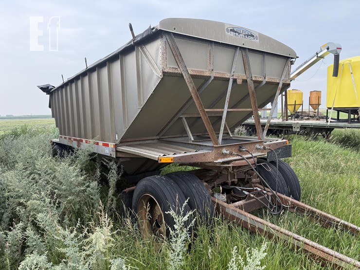 1972-fruehauf-trailer-image-1