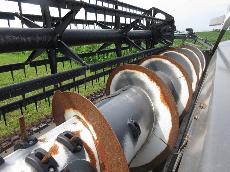 agco-8200-image-10