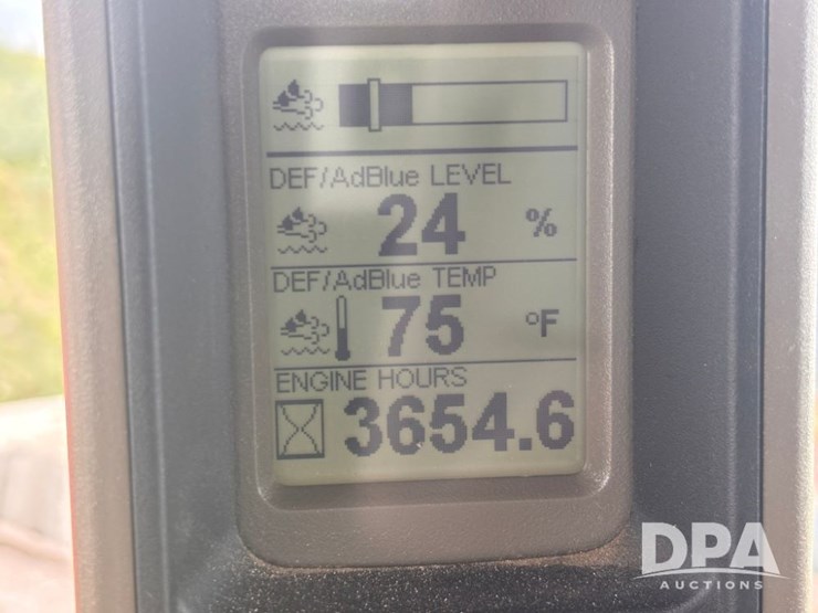 2015-case-ih-titan-3540-image-78