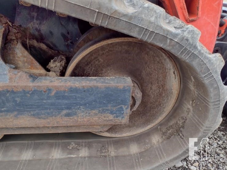 2023-kubota-svl97-2-image-33