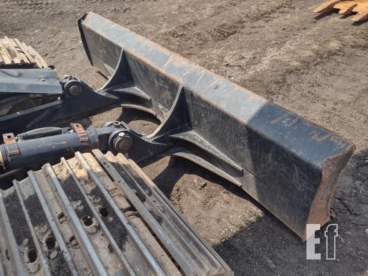 2020-deere-130g-image-52