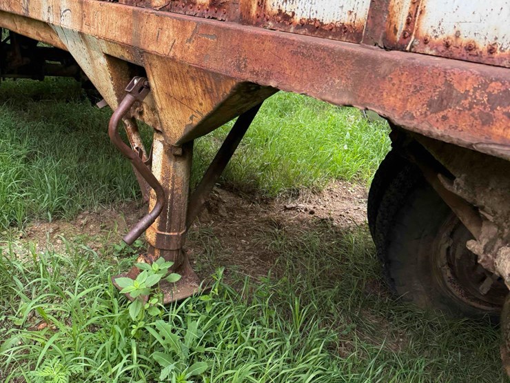 8ft-x-22ft-generator-trailer-image-10
