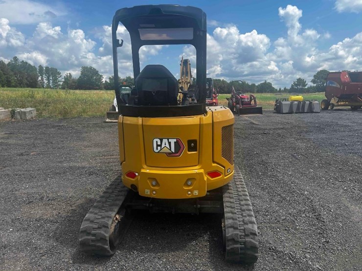 2020-caterpillar-302.7d-image-7
